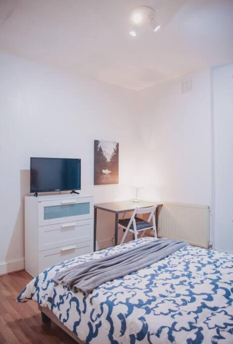 3 Bed Flat With Balcony Central Лондон Екстер'єр фото