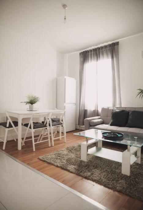 3 Bed Flat With Balcony Central Лондон Екстер'єр фото