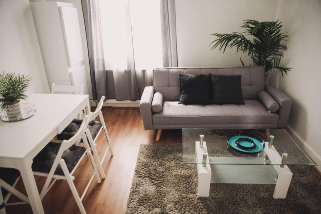 3 Bed Flat With Balcony Central Лондон Екстер'єр фото